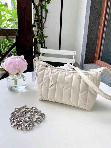 luxury miu bag designers bags man womens handbags purses lady crossbody shoulder totes nylon wallet zhouzhoubao123 xyr6 euto
luxury miu bag designers bags man womens handbags purses lady crossbody shoulder totes nylon wallet zhouzhoubao123 xyr6 euto