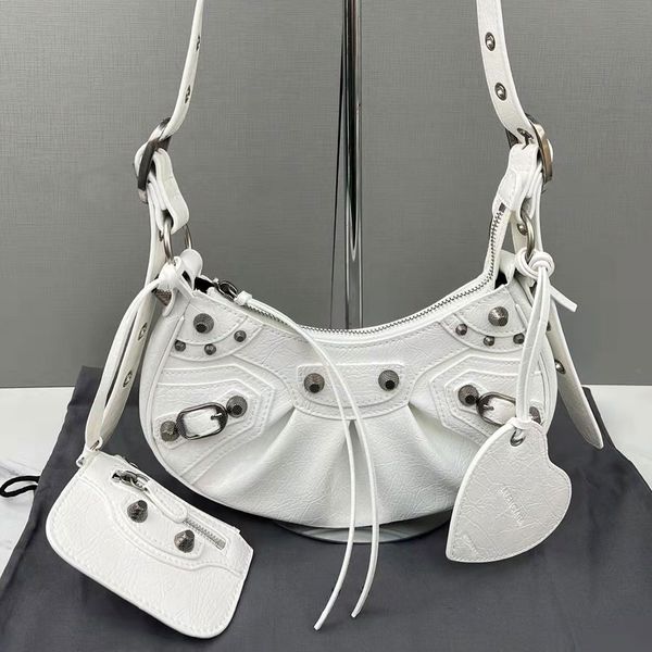 small cagole balencias le shoulder bag black arena leather xs lecagole handbags motorcycle half moon tote crescent crossbody purse aged-gold
small cagole balencias le shoulder bag black arena leather xs lecagole handbags motorcycle half moon tote crescent crossbody purse aged-gold