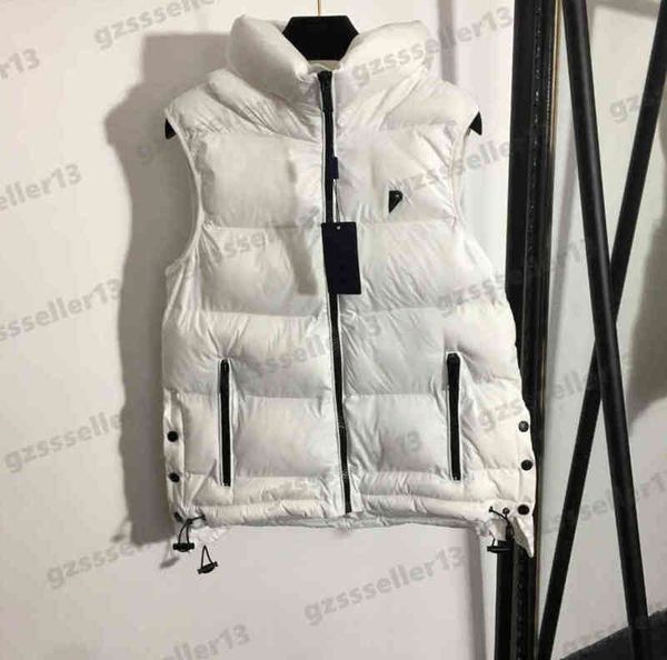 womens vest designer down jackets classic triangle logo puffer jacket luxury sleeveless stand collar zipper autumn and winter vests coats 3, Black;white
womens vest designer down jackets classic triangle logo puffer jacket luxury sleeveless stand collar zipper autumn and winter vests coats 3, Black;white