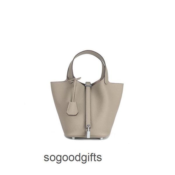 women's designer bags picotin lock herme handbags tote bag new vegetable basket women's bag advanced sense large capacity leisure
women's designer bags picotin lock herme handbags tote bag new vegetable basket women's bag advanced sense large capacity leisure