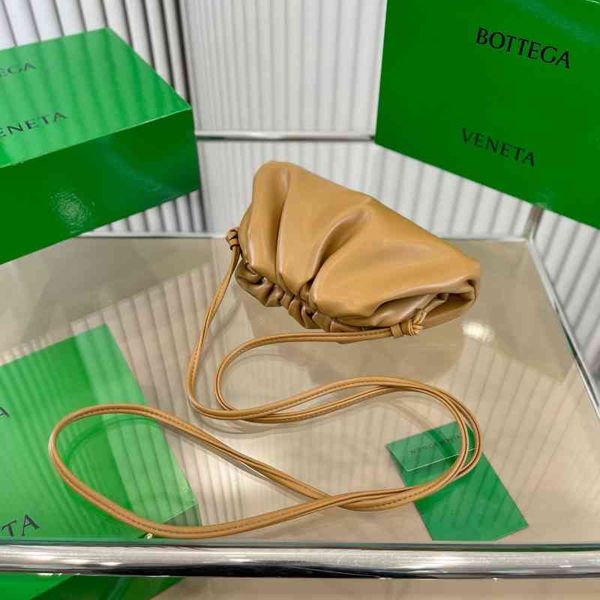 designer cassette leather women woven bags luxurious bottegaas chain fashion tote tofu casual square dumpling ladies vintage pillow bags olh
designer cassette leather women woven bags luxurious bottegaas chain fashion tote tofu casual square dumpling ladies vintage pillow bags olh