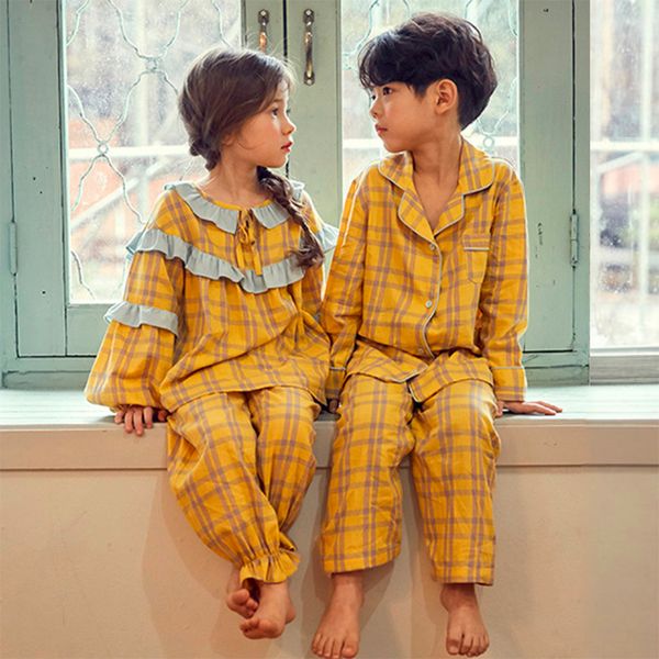 pajamas cute kid girl s boy s cotton long sleeve plaid pajama sets sweet toddler kids pyjamas set sleep loungewear childrens clothing 220922, Blue;red
pajamas cute kid girl s boy s cotton long sleeve plaid pajama sets sweet toddler kids pyjamas set sleep loungewear childrens clothing 220922, Blue;red
