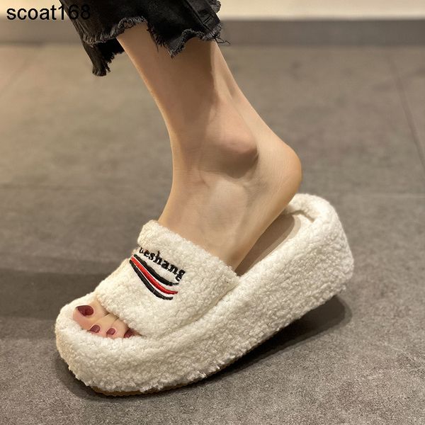 slippers designer balencaigass paris woolen slippers women wear new autumn winter embroidered letter family slippers black lamb woolen shoes
slippers designer balencaigass paris woolen slippers women wear new autumn winter embroidered letter family slippers black lamb woolen shoes