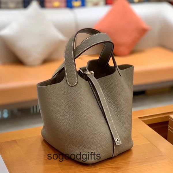 women's designer bags picotin lock herme handbags tote bag pure hand sewing wax thread bag 2022 new vegetable basket women's leath
women's designer bags picotin lock herme handbags tote bag pure hand sewing wax thread bag 2022 new vegetable basket women's leath