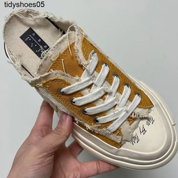 wu jianhao's xvessel same yellow low half slipper inside high canvas shoes vulcanized shoes for men and women beggars 5gn4, Black
wu jianhao's xvessel same yellow low half slipper inside high canvas shoes vulcanized shoes for men and women beggars 5gn4, Black