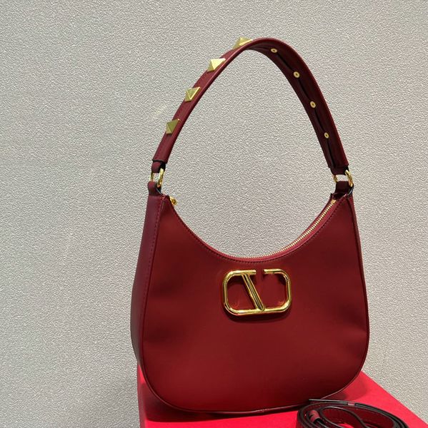 fashion women luxurys designers bags genuine leather handbags messenger crossbody shoulder bag totes wallet backpac messenger
fashion women luxurys designers bags genuine leather handbags messenger crossbody shoulder bag totes wallet backpac messenger