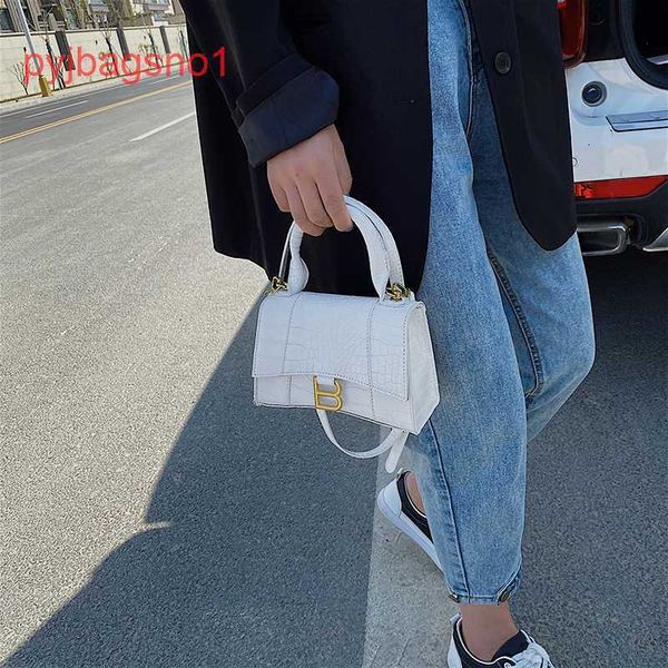 hourglass bag balencig shoulder bags online shop fashion women's single shoulder crocodile pattern fashion arm pagt
hourglass bag balencig shoulder bags online shop fashion women's single shoulder crocodile pattern fashion arm pagt