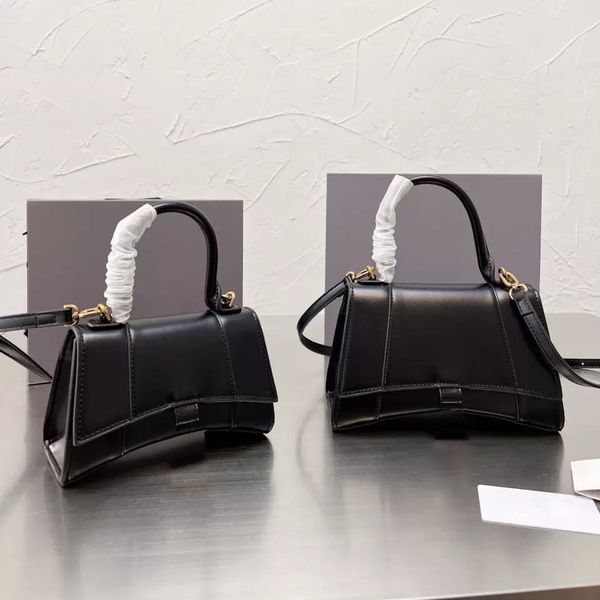 shoulder bags fashion designer luxury handbag leather embroidery multicolor crossbody single large capacity women evening totes classic bag
shoulder bags fashion designer luxury handbag leather embroidery multicolor crossbody single large capacity women evening totes classic bag
