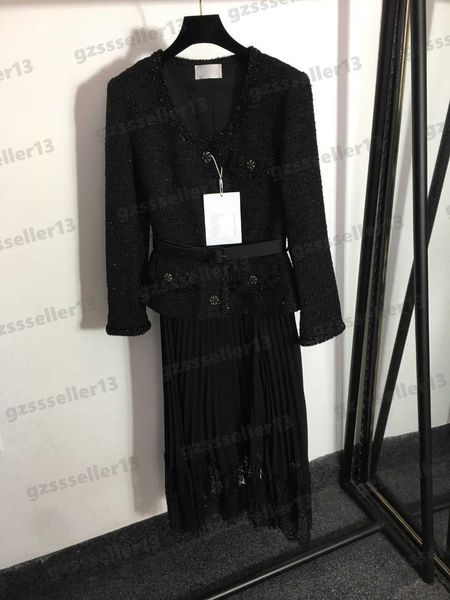 designer dress for womens tweed jacket stitching fake two pieces dresses c..nl pearl buttons bright silk-blend lace dress size s-xxl 2 color, Black;gray
designer dress for womens tweed jacket stitching fake two pieces dresses c..nl pearl buttons bright silk-blend lace dress size s-xxl 2 color, Black;gray