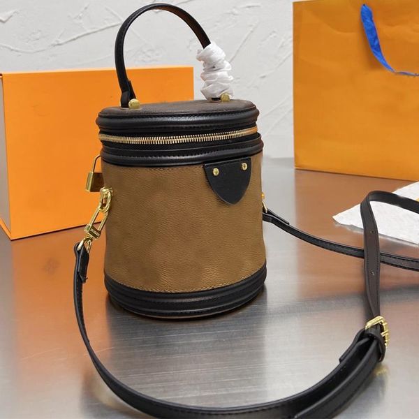 designer luxury women bags handbags totes bag womens crossbody handbag loulou lvs fashion capacity versatile shoulder pursest 7a quality dpm
designer luxury women bags handbags totes bag womens crossbody handbag loulou lvs fashion capacity versatile shoulder pursest 7a quality dpm