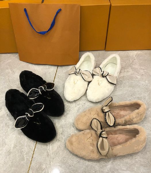 lamb wool casual shoes 2022 luxury furry designer mules bowknot genuine leather winter fluff shoe flat sole old flower fleece warm letter em, Black
lamb wool casual shoes 2022 luxury furry designer mules bowknot genuine leather winter fluff shoe flat sole old flower fleece warm letter em, Black