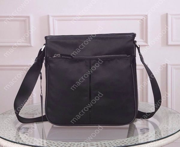 designers mens bags shoulder bag fashion classic crossbody phone bag purse cases cards luxury handbag small women backpack
designers mens bags shoulder bag fashion classic crossbody phone bag purse cases cards luxury handbag small women backpack