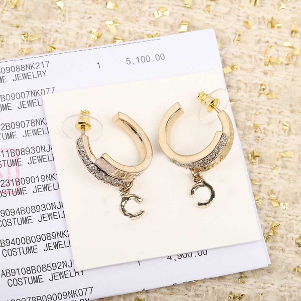 luxury quality charm drop earring with words and diamond in 18k gold plated have box stamp ps4570, Golden
luxury quality charm drop earring with words and diamond in 18k gold plated have box stamp ps4570, Golden