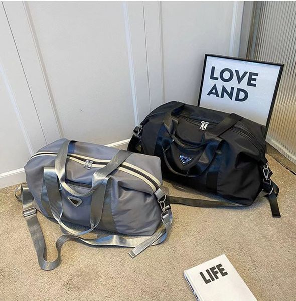 gym bag sports training bag messenger men's super-capacity luggage portable travel women
gym bag sports training bag messenger men's super-capacity luggage portable travel women