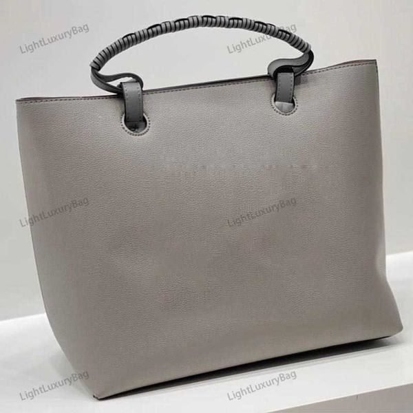 high capacity tote shoulder bag brand designer leather wallet crossbody for women classic famous shopping purses 220918
high capacity tote shoulder bag brand designer leather wallet crossbody for women classic famous shopping purses 220918