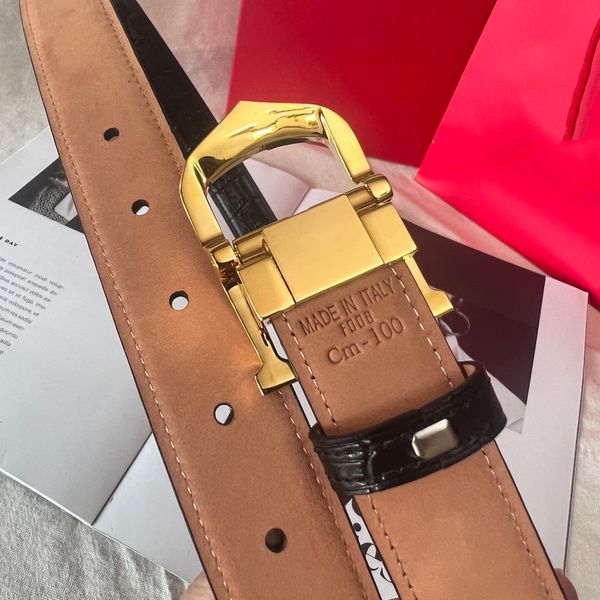 elongated c designer belt mens belts lady belt 32mm luxury brand official replica with stainless steel buckle waistband for man 009, Black;brown
elongated c designer belt mens belts lady belt 32mm luxury brand official replica with stainless steel buckle waistband for man 009, Black;brown