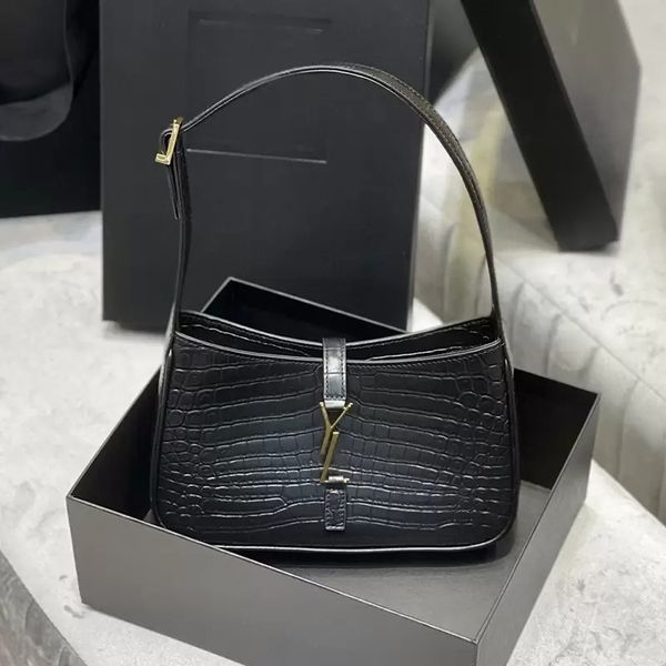 shoulder bags luxury designer fashion handbag 2022 new small handbags for ladies quality armpit bags short strap leather bag
shoulder bags luxury designer fashion handbag 2022 new small handbags for ladies quality armpit bags short strap leather bag