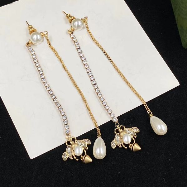 new dangle earrings classic fashion pearl insect pendant diamond chain luxury brand famous designer wedding party couple gift jewelry with b, Silver
new dangle earrings classic fashion pearl insect pendant diamond chain luxury brand famous designer wedding party couple gift jewelry with b, Silver