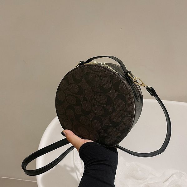 new women's shoulder bags canteen glacier white round cake bag varsity college style hand-held one-shoulder messenger bag
new women's shoulder bags canteen glacier white round cake bag varsity college style hand-held one-shoulder messenger bag