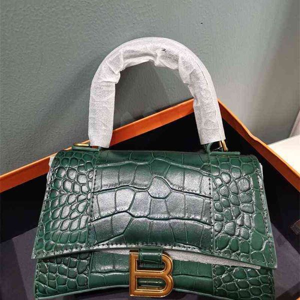 bags designer fashion bbalencaigass handbags high women's crocodile version hourglass mini leather single diagonal span portable b-shap
bags designer fashion bbalencaigass handbags high women's crocodile version hourglass mini leather single diagonal span portable b-shap
