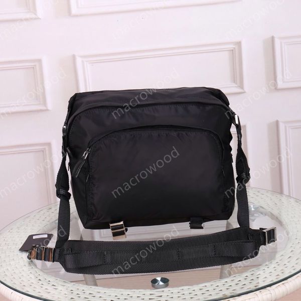 fashion mens belt bag crossbody handbag luxury designer messenger bags nylon purse small square bag male business travel multiple pockets sh
fashion mens belt bag crossbody handbag luxury designer messenger bags nylon purse small square bag male business travel multiple pockets sh