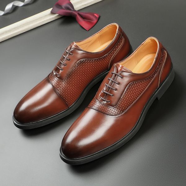 

Fashion Oxford Shoes Men Shoes Classic Solid Color PU Woven Pattern Stitching Lace Business Casual Wedding Party Daily AD200, Clear