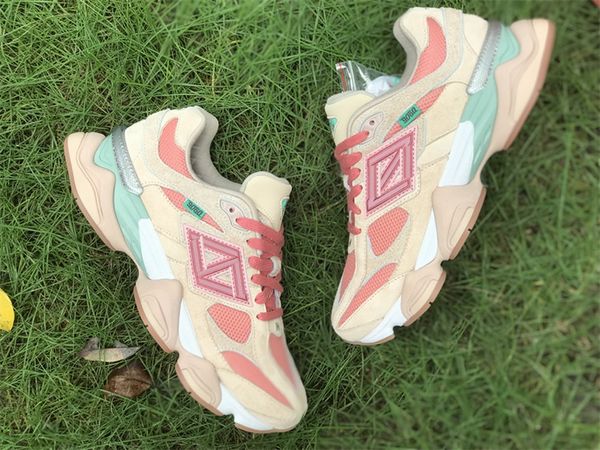 running shoes sneakers inside voices penny cookie black pink with box human sports joe freshgoods 9060 men women, Red;white
running shoes sneakers inside voices penny cookie black pink with box human sports joe freshgoods 9060 men women, Red;white