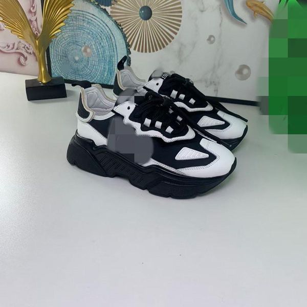2022 designer sneakers shoes fashion men dress black white thick bottom lace up cool luxury mens casual sports trainers shoe mkjl ajn
2022 designer sneakers shoes fashion men dress black white thick bottom lace up cool luxury mens casual sports trainers shoe mkjl ajn