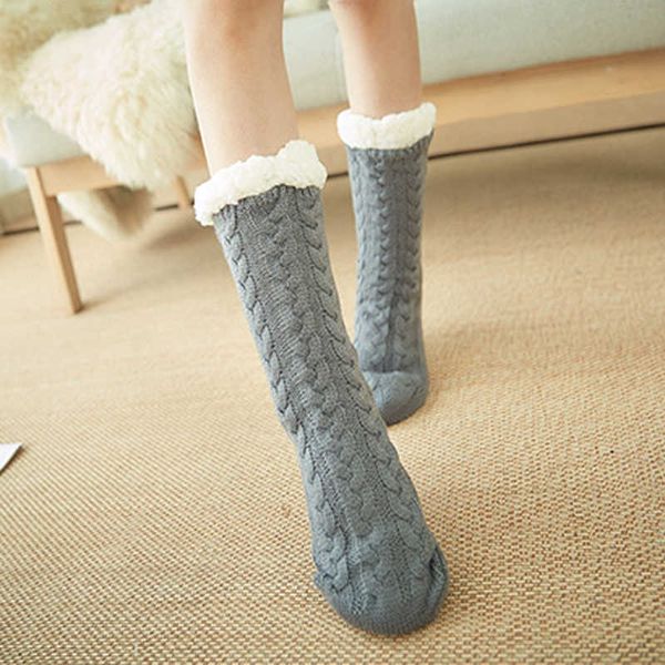 1pc socks hosiery womens fuzzy thermal plush grip hemp winter soft female home indoor warm bedroom sile non-slip thick slipper floor y2209, Black;white
1pc socks hosiery womens fuzzy thermal plush grip hemp winter soft female home indoor warm bedroom sile non-slip thick slipper floor y2209, Black;white