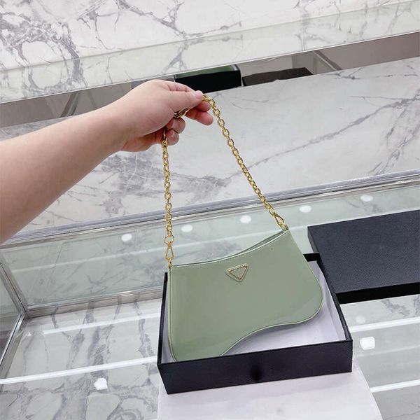 2023 designer bags woman fashion chain handbags shoulder bag lady genuine leather classic messenger crossbody bags luxury hot
2023 designer bags woman fashion chain handbags shoulder bag lady genuine leather classic messenger crossbody bags luxury hot
