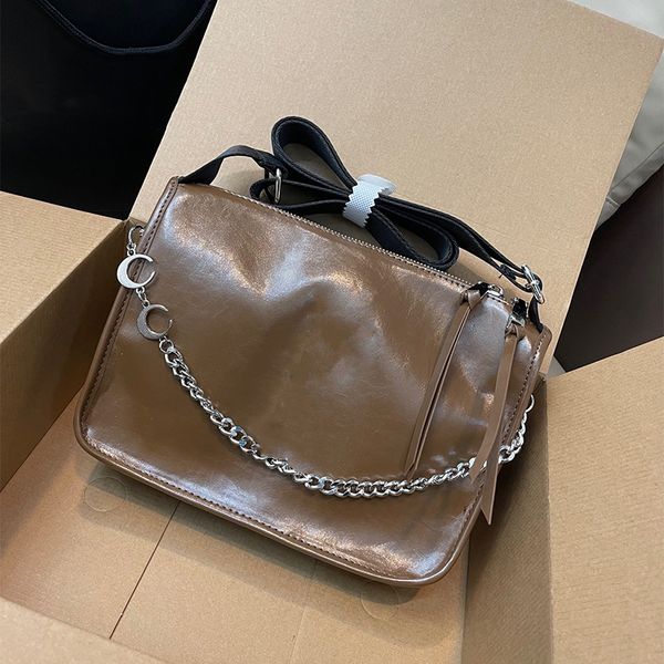 luxury tote bag fashion designer handbag chain bag womens purse crossbody messenger ladies black wide belt shoulder bags leather handbags hi
luxury tote bag fashion designer handbag chain bag womens purse crossbody messenger ladies black wide belt shoulder bags leather handbags hi