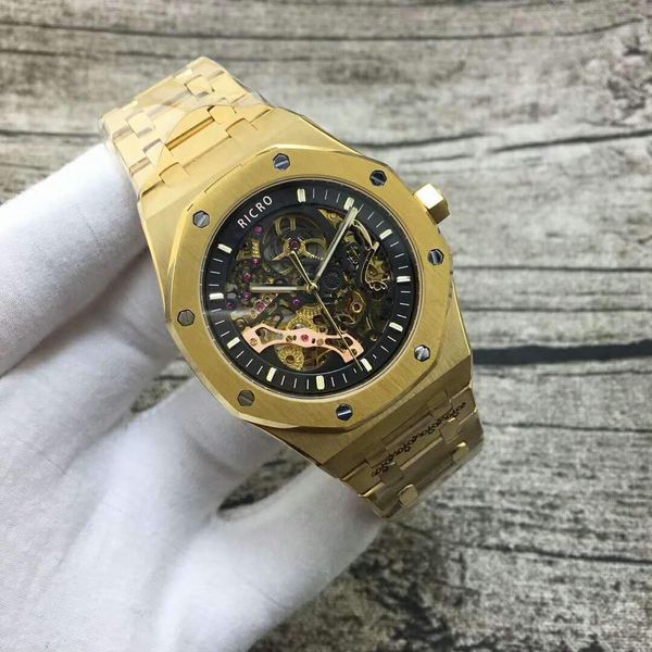 men's mechanical watch automatic hollow movement 42mm size sapphire mirror 316 fine steel, Slivery;brown
men's mechanical watch automatic hollow movement 42mm size sapphire mirror 316 fine steel, Slivery;brown