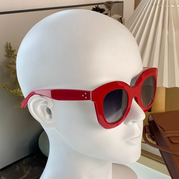 women 41093 sunglasses red/grey shaded sunnies glasses sun shades uv400 eyewear, White;black
women 41093 sunglasses red/grey shaded sunnies glasses sun shades uv400 eyewear, White;black