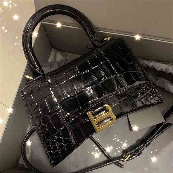 italy balenciga designer luxury handbag outlets flagship messenger crocodile hourglass women's handbags
italy balenciga designer luxury handbag outlets flagship messenger crocodile hourglass women's handbags