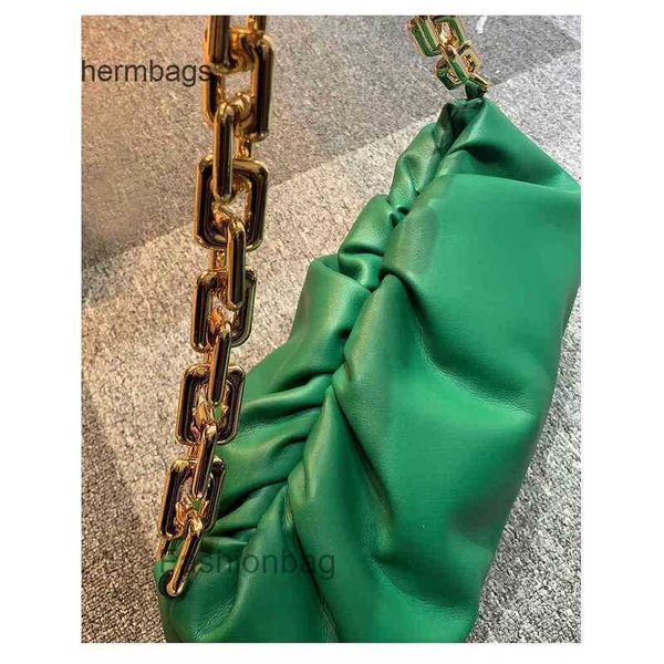clip bottegas bag dumpling venet designer underarm chain cloud classic wrinkled bags fashion thick women's leather hand-held armpit
clip bottegas bag dumpling venet designer underarm chain cloud classic wrinkled bags fashion thick women's leather hand-held armpit