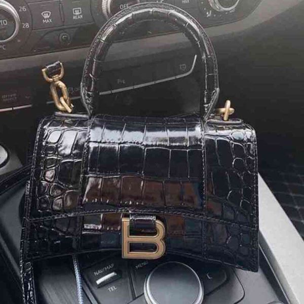 bags designer fashion bbalencaigass handbags minority bag crocodile spring pattern home hourglass handbag single messeng
bags designer fashion bbalencaigass handbags minority bag crocodile spring pattern home hourglass handbag single messeng