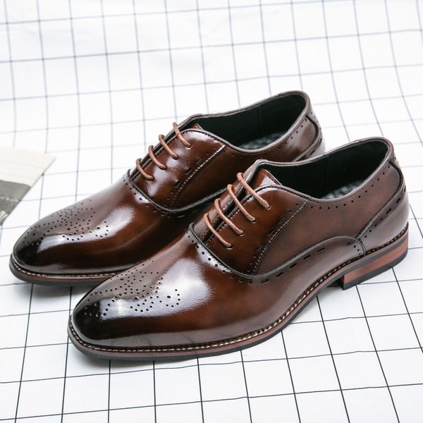 

Elegant Oxford Shoes Men Shoes Solid Color PU Square Head Brogue Engraving Lace Up Business Casual Wedding Party Daily AD215, Clear