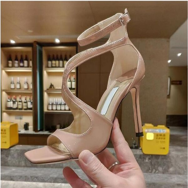 2022 new heels sandals dress shoes designer sandals footwear 10cm stiletto for women summer luxury black foot strap heeled gianvito rossi
2022 new heels sandals dress shoes designer sandals footwear 10cm stiletto for women summer luxury black foot strap heeled gianvito rossi