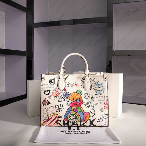 totes bags 2022 women new fashion cartoon graffiti high capacity tote bag white leather handbag commuter bags female y2209
totes bags 2022 women new fashion cartoon graffiti high capacity tote bag white leather handbag commuter bags female y2209