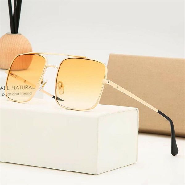 2021 luxury new brand polarized sunglasses men women pilot sunglasses uv400 eyewear glasses metal frame polaroid lens275s, White;black
2021 luxury new brand polarized sunglasses men women pilot sunglasses uv400 eyewear glasses metal frame polaroid lens275s, White;black