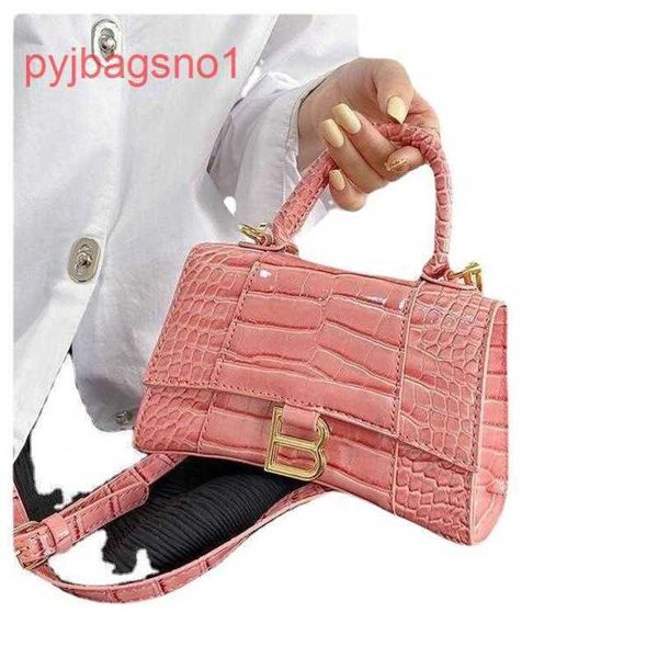 hourglass bag balencig shoulder bags online shop net red small black 2022 new women's leisure one messenger bl 6u8a lr5p
hourglass bag balencig shoulder bags online shop net red small black 2022 new women's leisure one messenger bl 6u8a lr5p