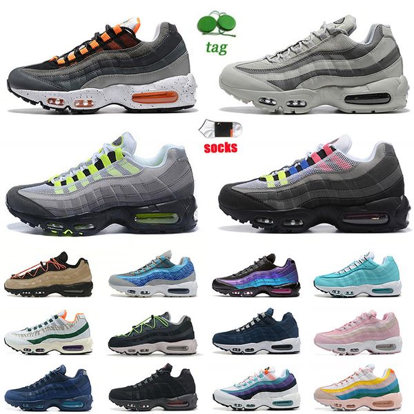 designer cushion og 95 95s running shoes jogging sports classic triple black white khaki total orange greedy neon cork navy mens womens runn
designer cushion og 95 95s running shoes jogging sports classic triple black white khaki total orange greedy neon cork navy mens womens runn