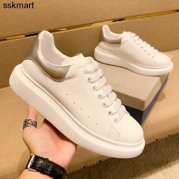 dress shoes calfskin platform women board shoes increased leather high version leather classic men shoes, Black
dress shoes calfskin platform women board shoes increased leather high version leather classic men shoes, Black