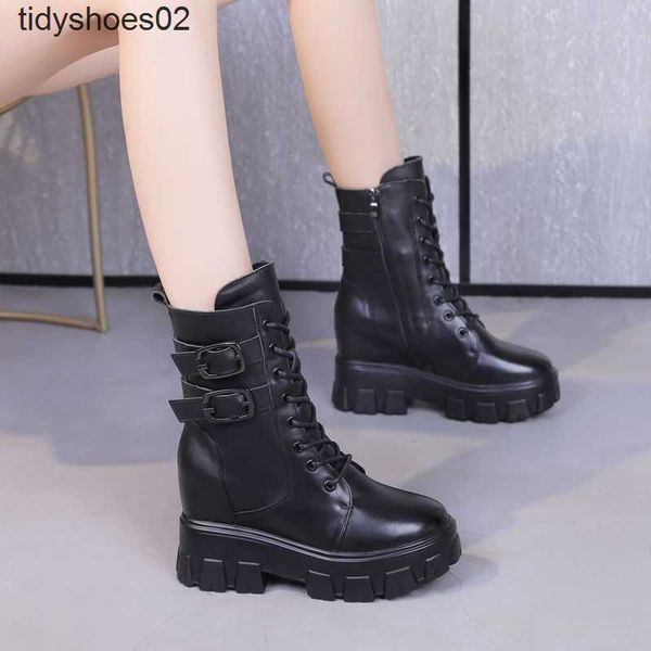 martin boots women's 2022 autumn and winter new genuine leather casual high rise short boots women's thick sole high heels, Black
martin boots women's 2022 autumn and winter new genuine leather casual high rise short boots women's thick sole high heels, Black