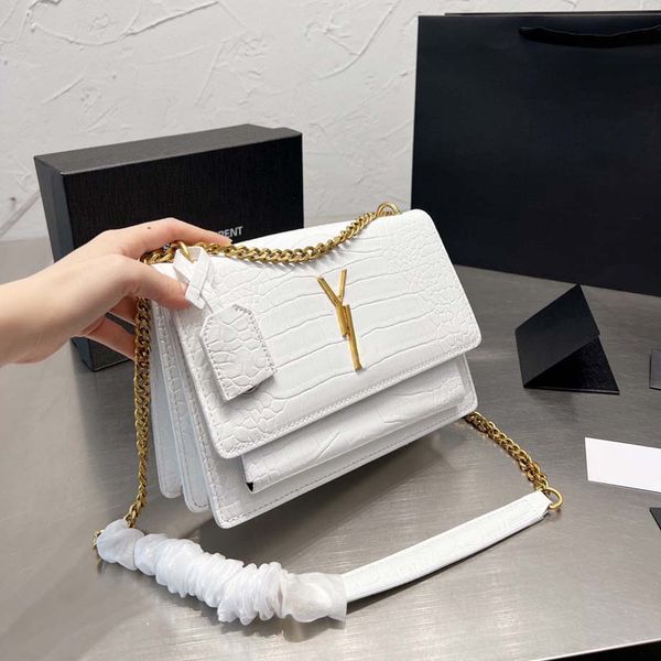 more colors luxurys designers fashion flap bags womens quilted shoulder bag gold chain leather crossbody handbags purses black tote purse ha
more colors luxurys designers fashion flap bags womens quilted shoulder bag gold chain leather crossbody handbags purses black tote purse ha