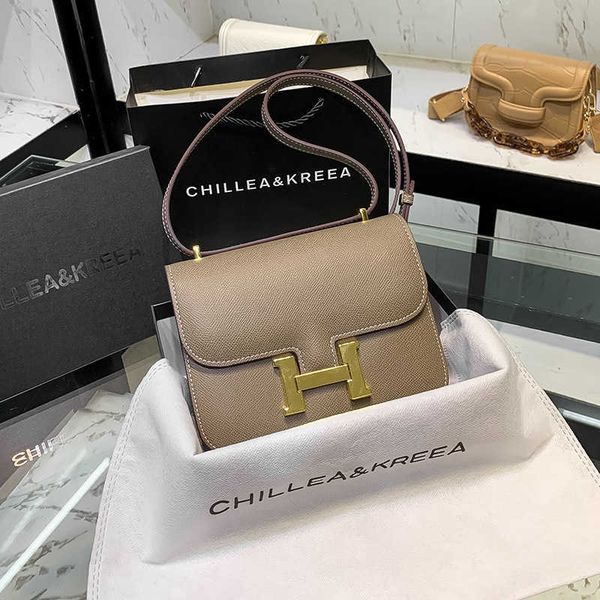 constences stewardess bag designer 2022 new fashion tofu women's versatile one shoulder messenger h buckle stewardess
constences stewardess bag designer 2022 new fashion tofu women's versatile one shoulder messenger h buckle stewardess