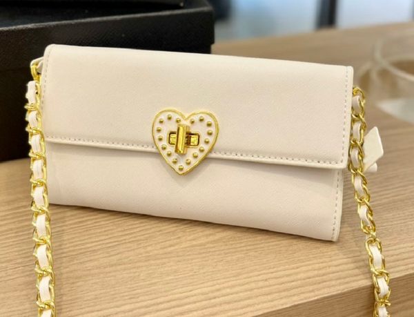 luxury designer bag shoulder handbags p quality high fashion women wallets clutch totes crossbody cowhide chain flap love bags ladies purse
luxury designer bag shoulder handbags p quality high fashion women wallets clutch totes crossbody cowhide chain flap love bags ladies purse