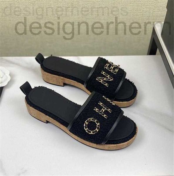 slippers designer women 's beach shoes leather ladies flip flops casual sandals classic non slip female comfortable slipper sh8k, Black
slippers designer women 's beach shoes leather ladies flip flops casual sandals classic non slip female comfortable slipper sh8k, Black