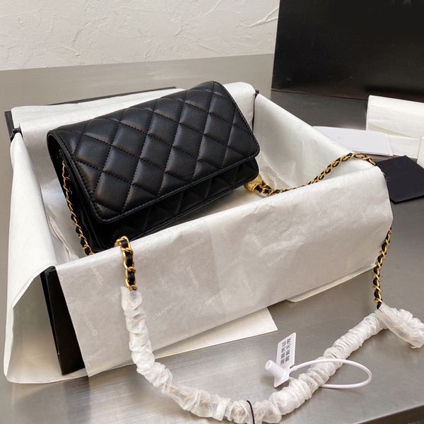 luxury designer bag shoulder handbags c quality high fashion women wallets clutch totes crossbody cowhide golden ball chain tofu bags ladies
luxury designer bag shoulder handbags c quality high fashion women wallets clutch totes crossbody cowhide golden ball chain tofu bags ladies