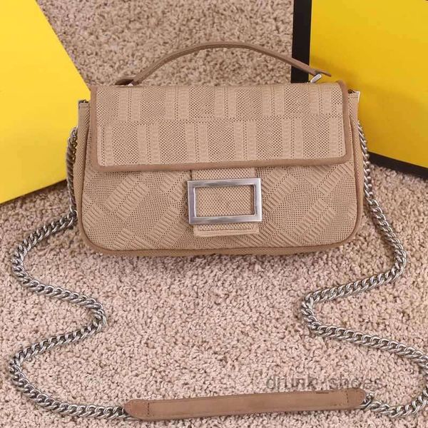 evening bags women cross body bag shoulder bags fashion d texture chains handbags mesh cloth lnner lining material hardware buckle flip cove
evening bags women cross body bag shoulder bags fashion d texture chains handbags mesh cloth lnner lining material hardware buckle flip cove